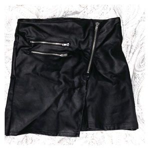 Leather skirt